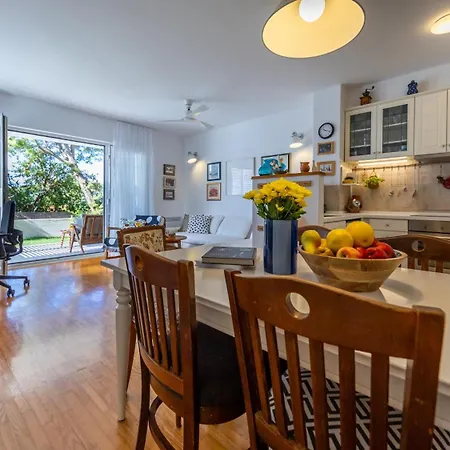 Pretty Апартаменты